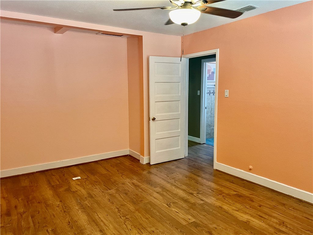 1242 Cambridge Drive Corpus Christi TX 78404