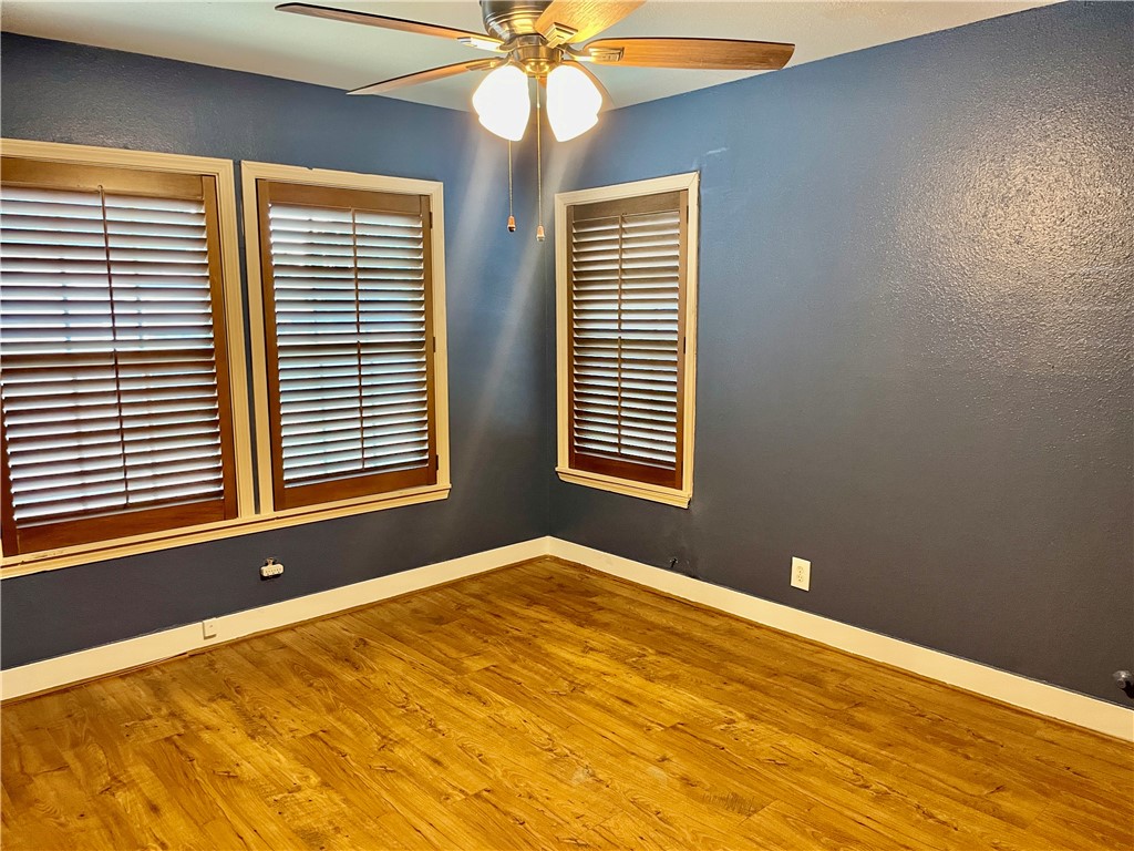 1242 Cambridge Drive Corpus Christi TX 78404