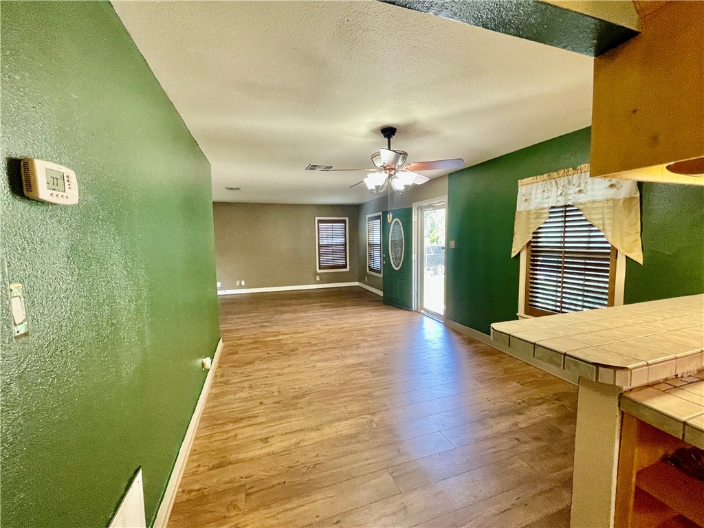 1242 Cambridge Drive Corpus Christi TX 78404