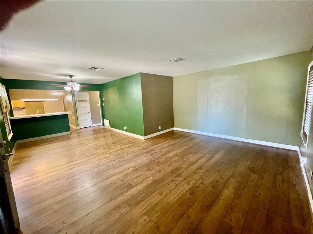 1242 Cambridge Drive Corpus Christi TX 78404