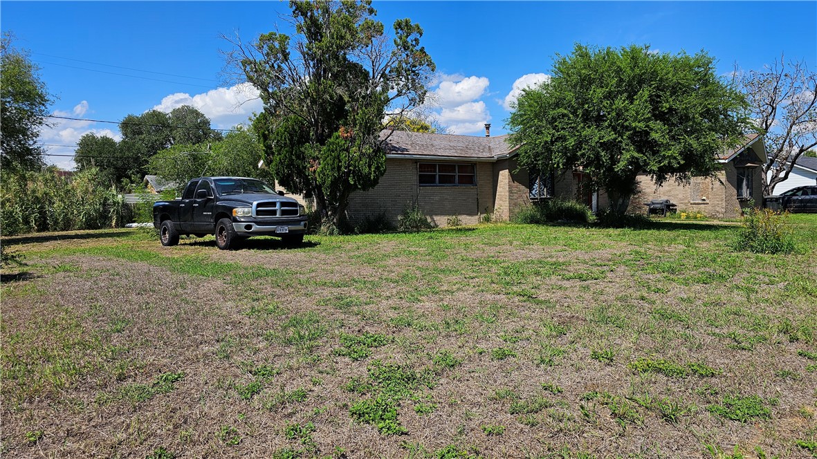 345 Bartlett Drive Corpus Christi TX 78408