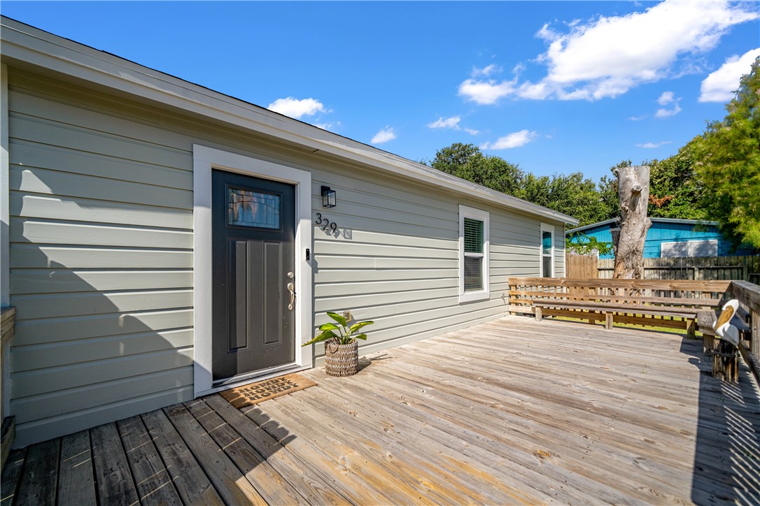 329 E Lakeside And 326 Picture Drive Corpus Christi TX 78418