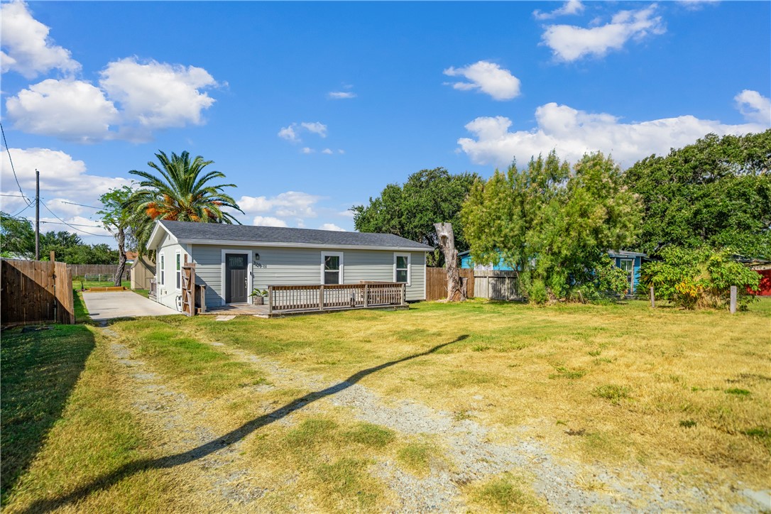 329 E Lakeside And 326 Picture Drive Corpus Christi TX 78418