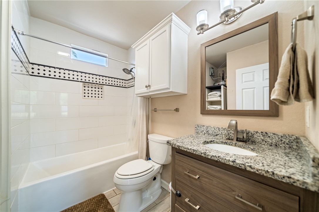 329 E Lakeside And 326 Picture Drive Corpus Christi TX 78418
