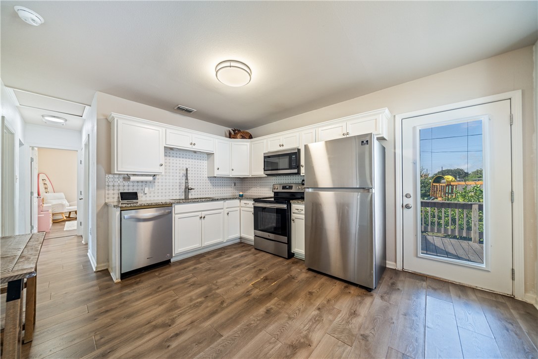 329 E Lakeside And 326 Picture Drive Corpus Christi TX 78418