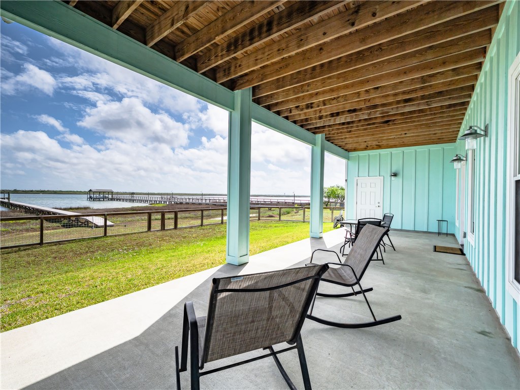 9 Northpointe Drive Rockport TX 78382