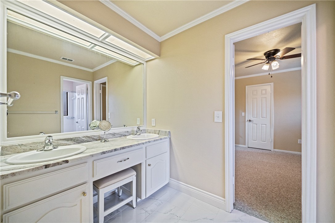 4705 Schwerin Lake Drive Corpus Christi TX 78413