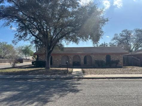 1601 Andrea Street Alice TX 78332