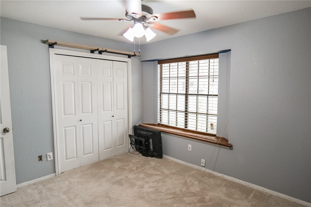 2910 Persimmon Street Corpus Christi TX 78415