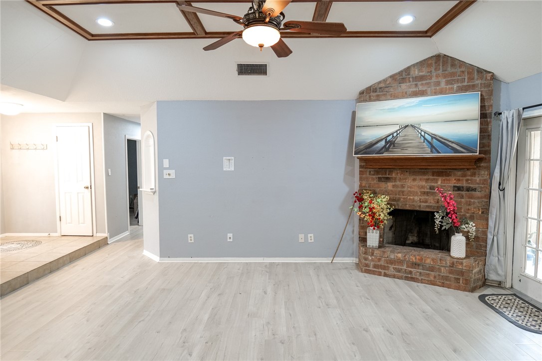 2910 Persimmon Street Corpus Christi TX 78415