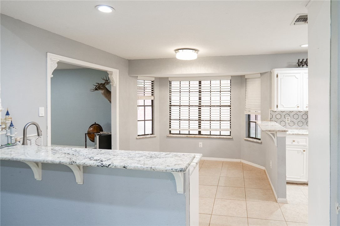 2910 Persimmon Street Corpus Christi TX 78415