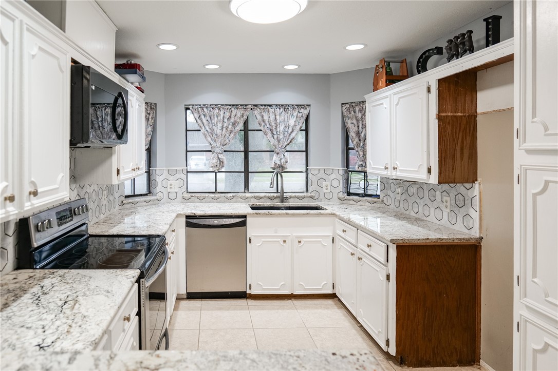 2910 Persimmon Street Corpus Christi TX 78415