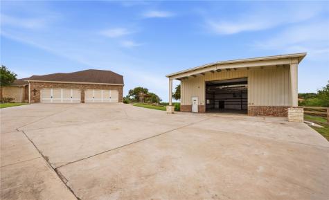 5488 River Trail Drive Robstown TX 78380