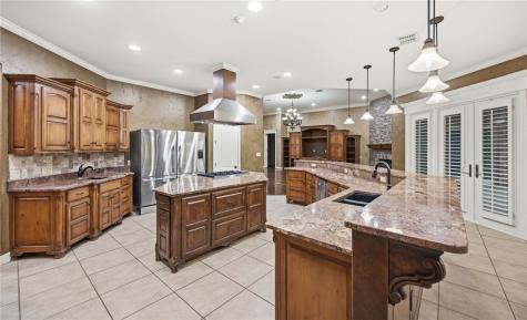 5488 River Trail Drive Robstown TX 78380