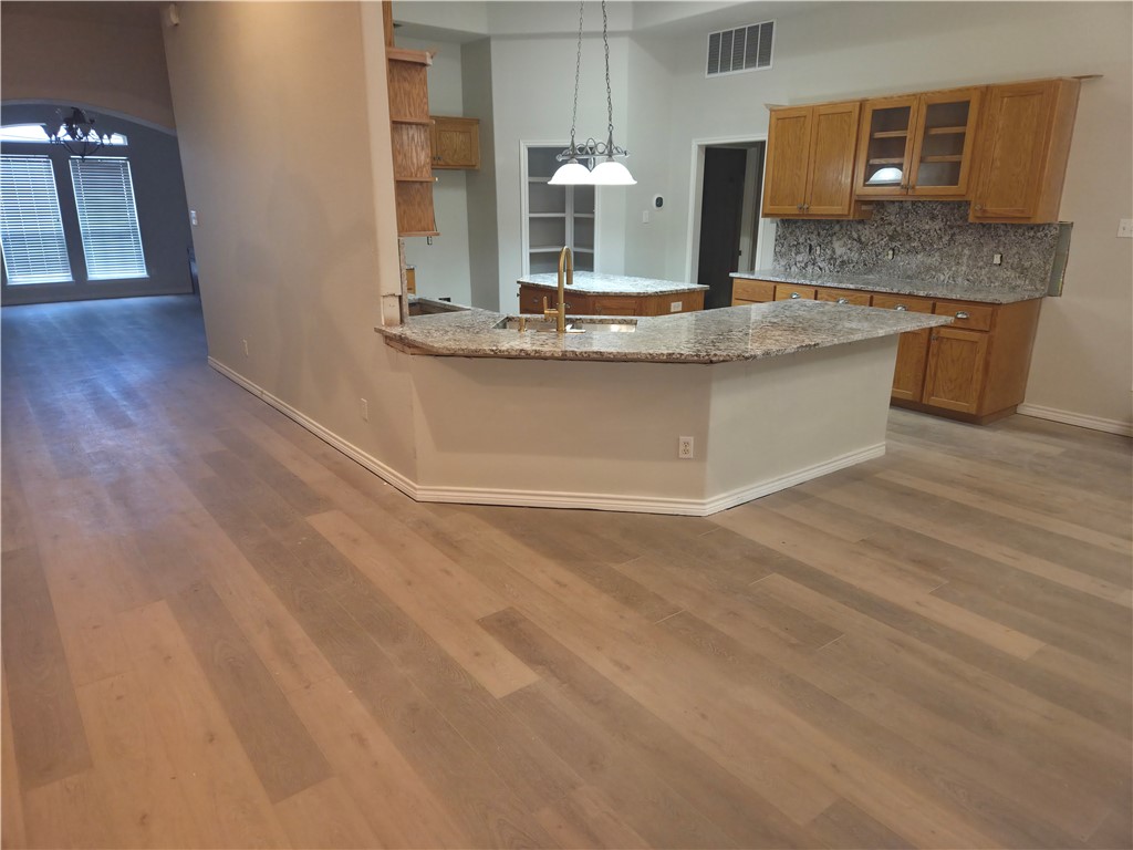 4201 Lake Apache Drive Corpus Christi TX 78413