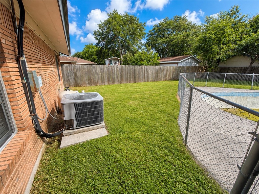 10741 Larkwood Street Corpus Christi TX 78410