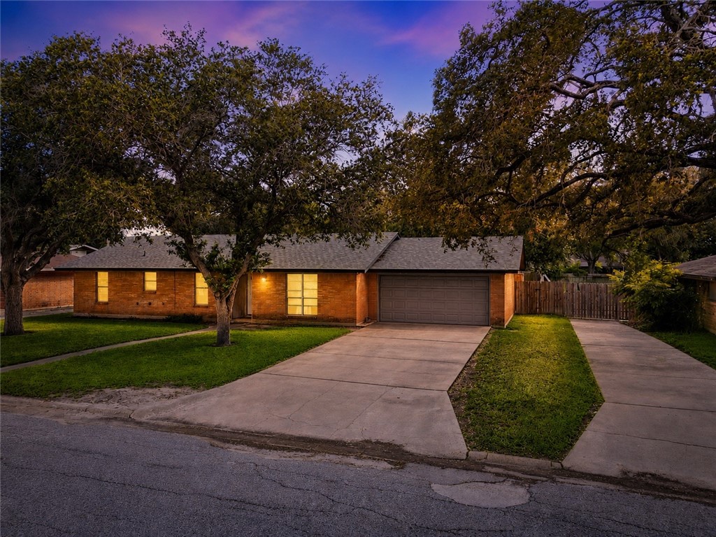 10741 Larkwood Street Corpus Christi TX 78410