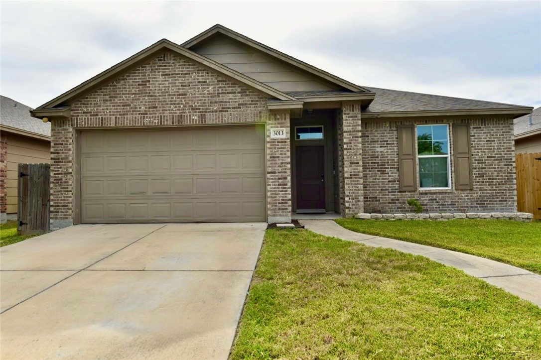 3013 Maverick Corpus Christi TX 78410