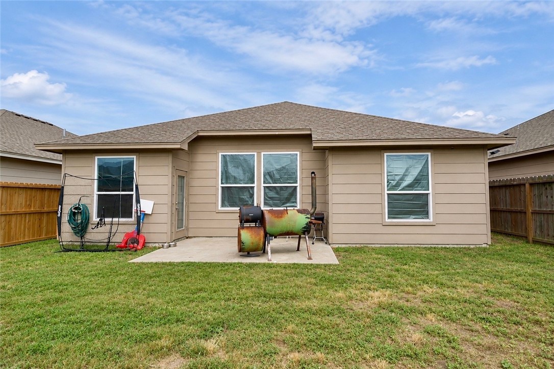 3013 Maverick Corpus Christi TX 78410