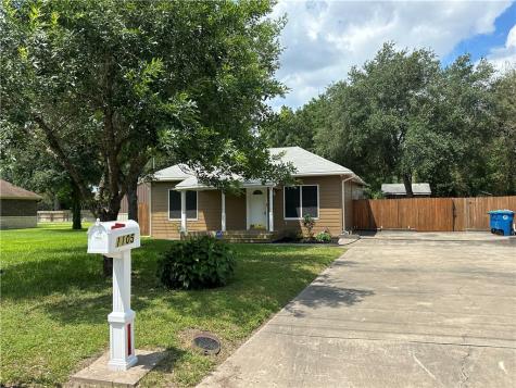1105 N Tyler Street Beeville TX 78102