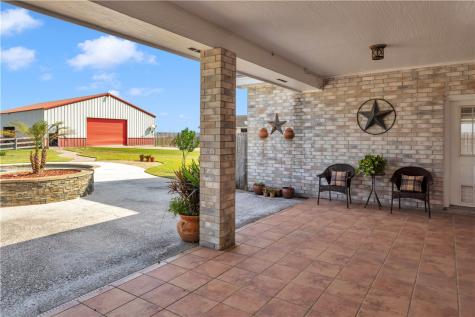9154 County Road 2226 Taft TX 78390