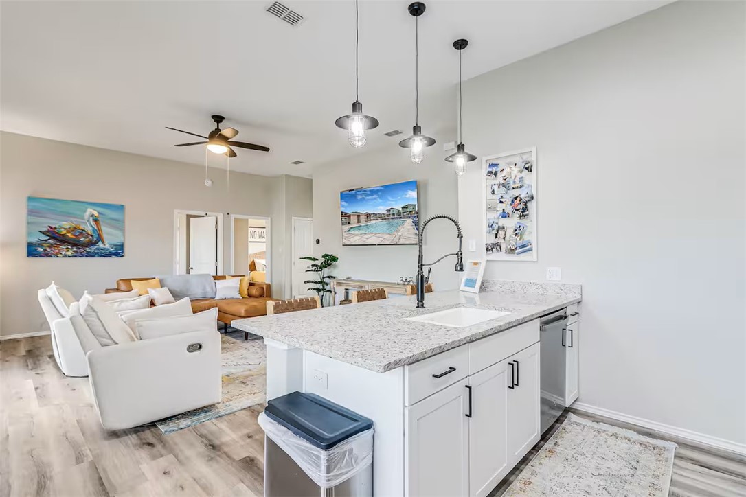 199 Paradise Drive Rockport TX 78382