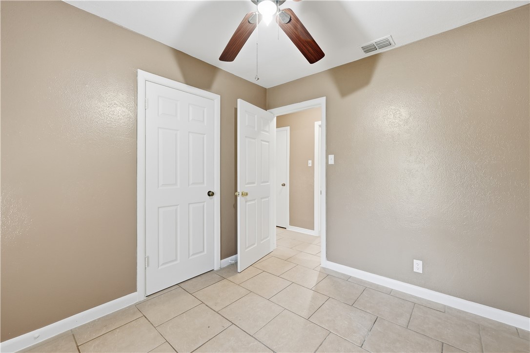 1110 Shephard Drive Corpus Christi TX 78412