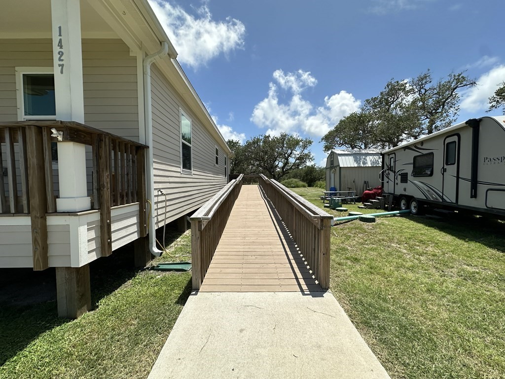 1427 Sixteenth Street Rockport TX 78382