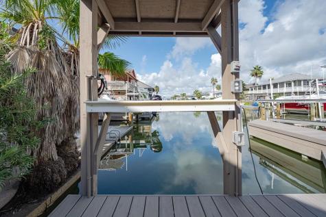 1871 Bay Shore Drive Rockport TX 78382