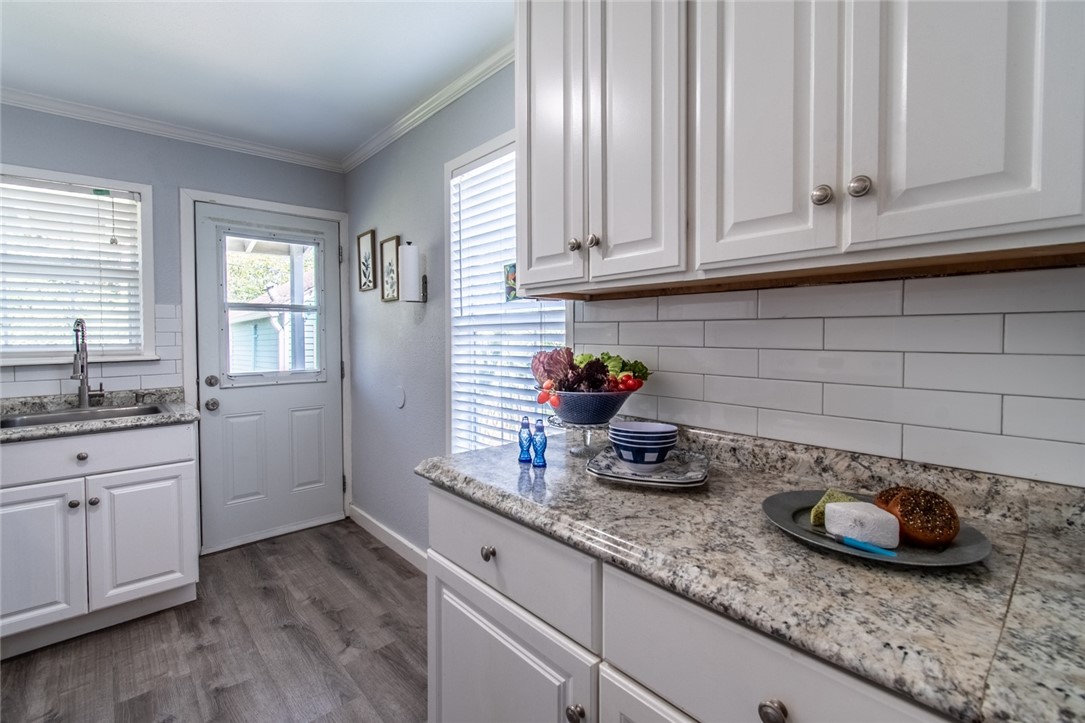 402 Angelo Drive Corpus Christi TX 78411