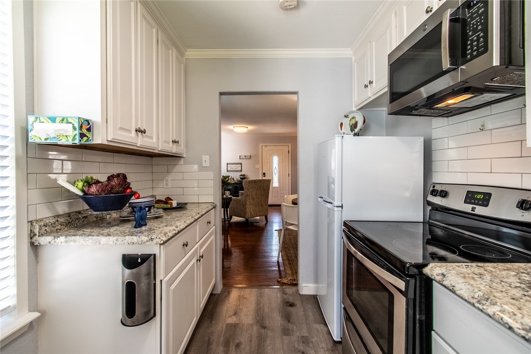 402 Angelo Drive Corpus Christi TX 78411