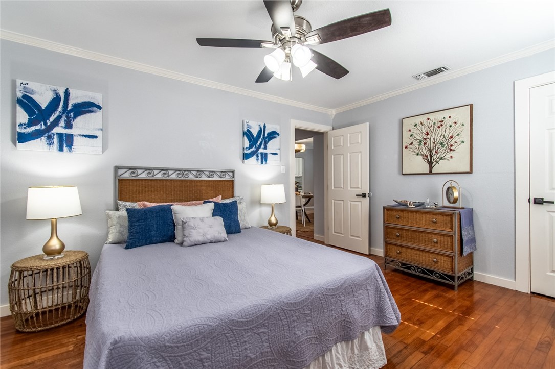 402 Angelo Drive Corpus Christi TX 78411