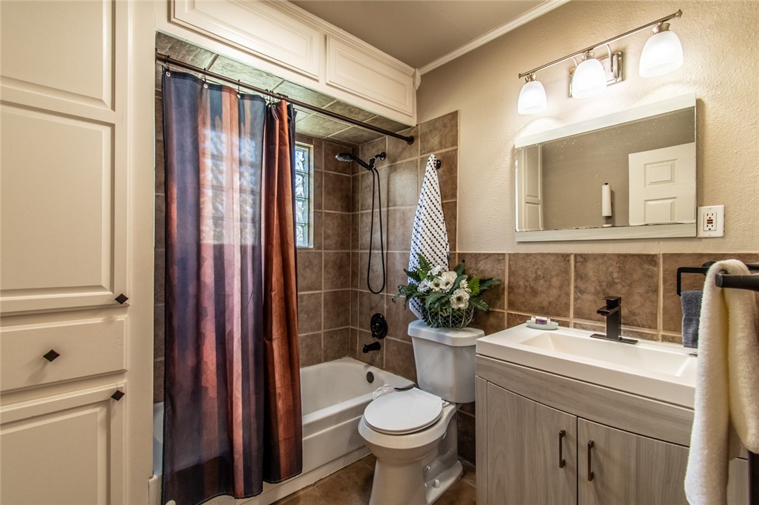 402 Angelo Drive Corpus Christi TX 78411