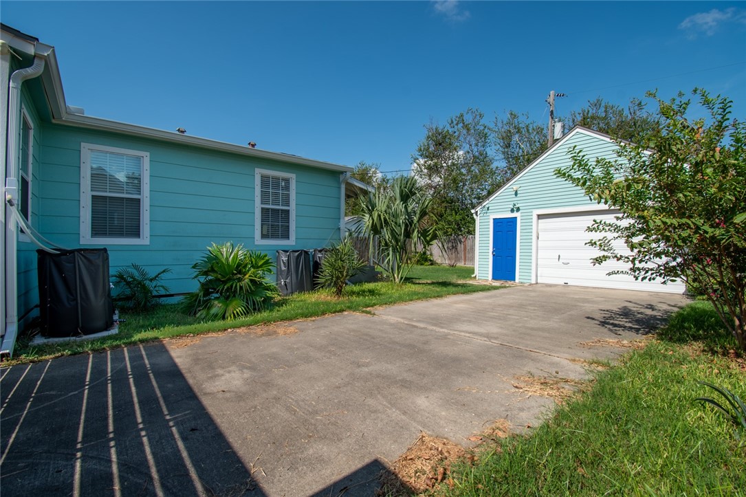 402 Angelo Drive Corpus Christi TX 78411