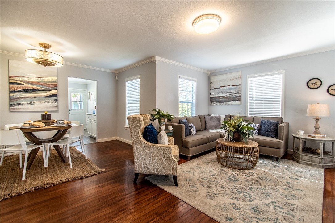 402 Angelo Drive Corpus Christi TX 78411