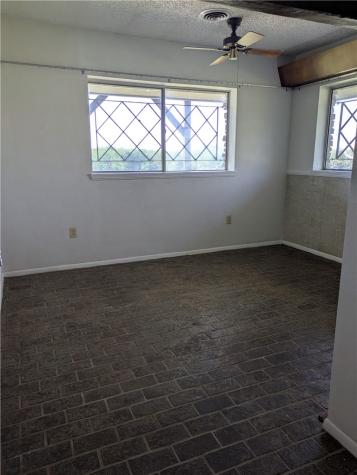 155 Buffalo Road George West TX 78022