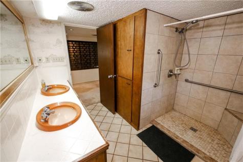 155 Buffalo Road George West TX 78022