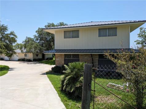 155 Buffalo Road George West TX 78022