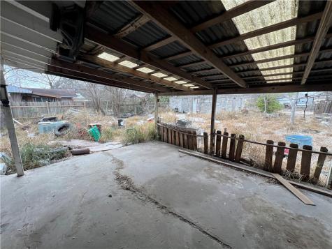 909 Highland Avenue Alice TX 78332