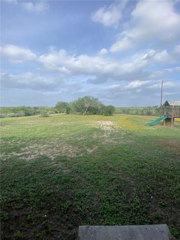 318 Cr 3032--unit #21 Orange Grove TX 78372