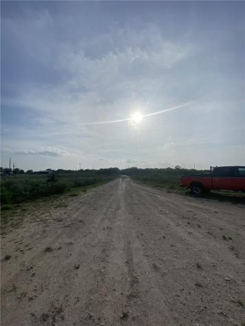 318 Cr 3032--unit #21 Orange Grove TX 78372