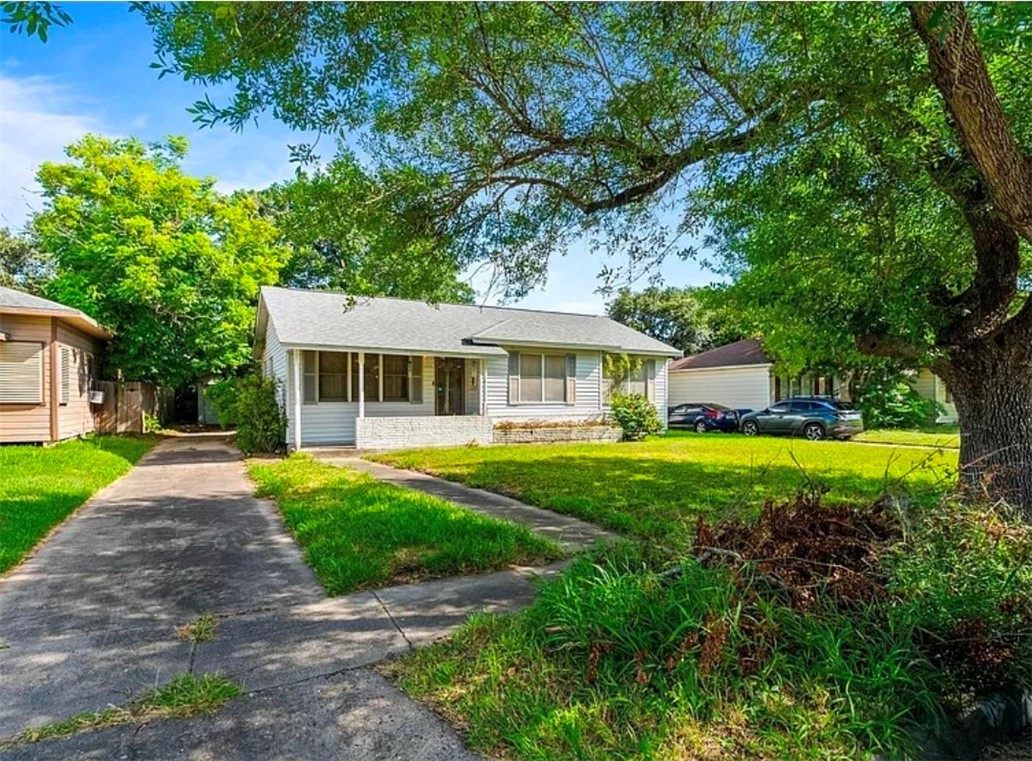 1014 Barracuda Place Corpus Christi TX 78411