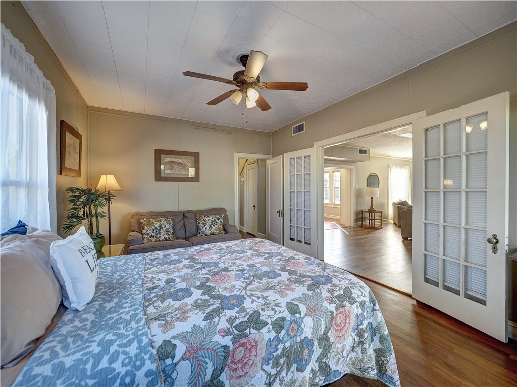 1739 2nd Street Corpus Christi TX 78404