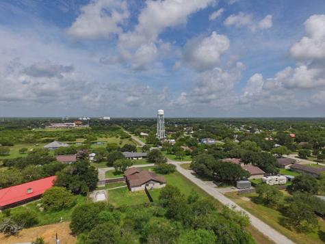 1300 Burton Street Woodsboro TX 78393