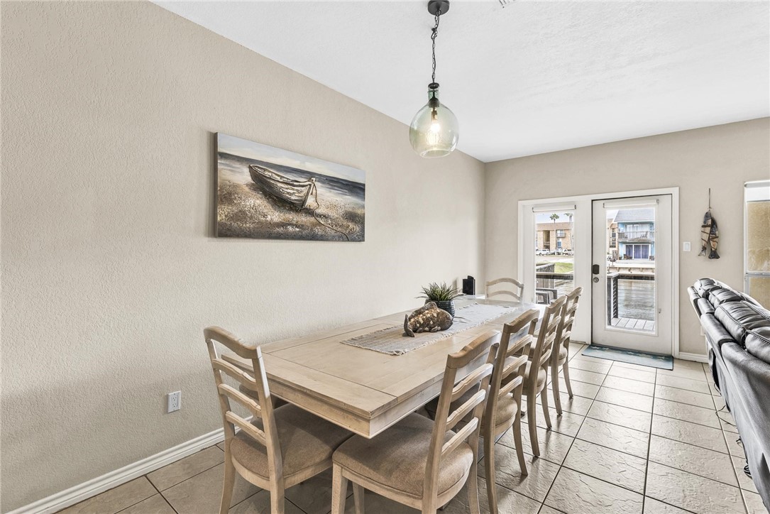 15417 Gun Cay Ct B Corpus Christi TX 78418