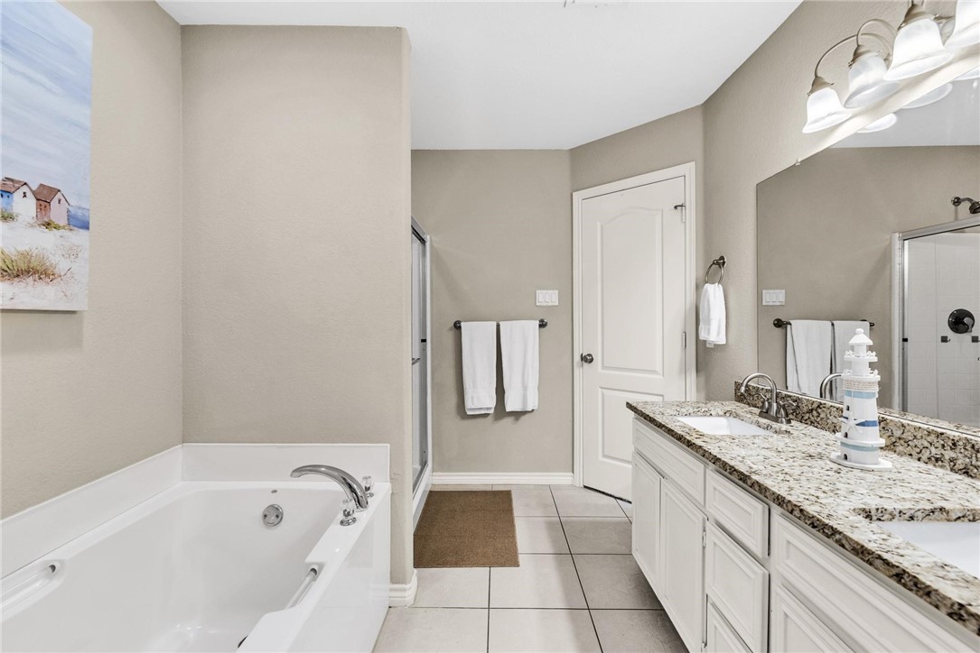 15417 Gun Cay Ct B Corpus Christi TX 78418