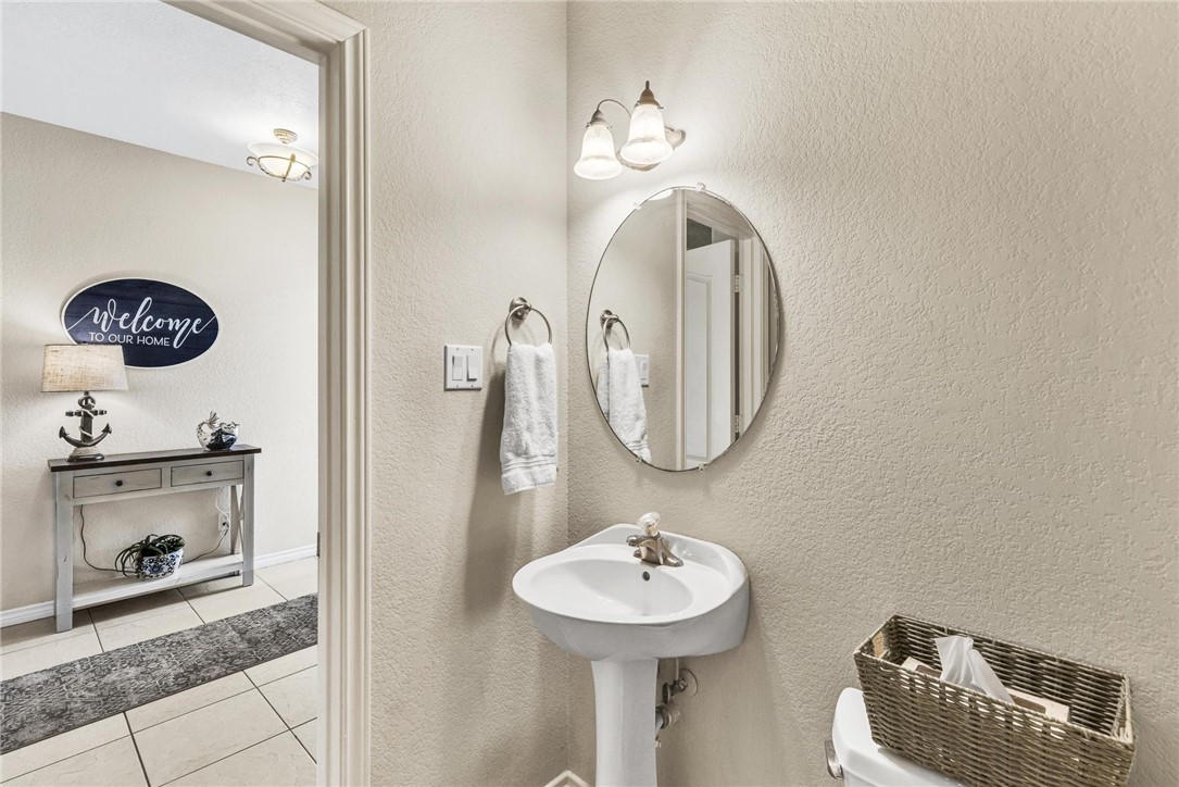 15417 Gun Cay Ct B Corpus Christi TX 78418