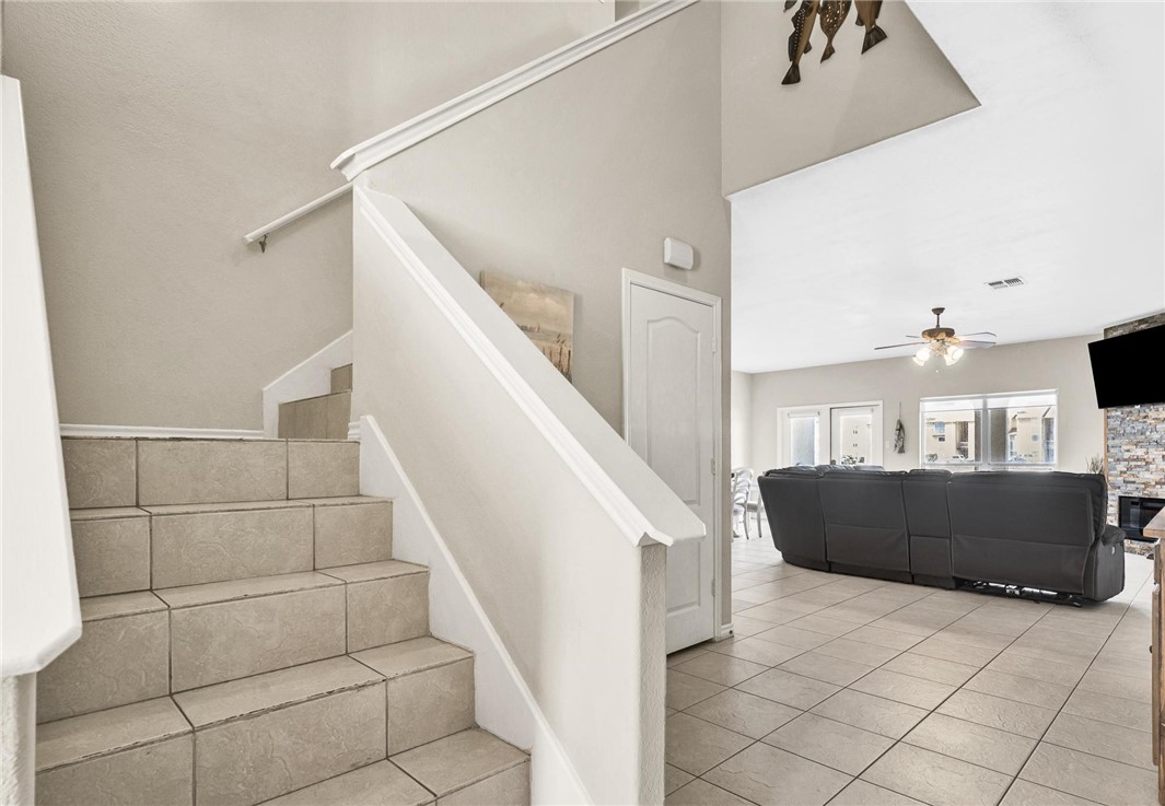 15417 Gun Cay Ct B Corpus Christi TX 78418