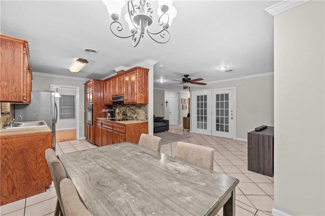 5641 Martinique Drive Corpus Christi TX 78411