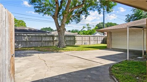 5641 Martinique Drive Corpus Christi TX 78411